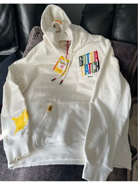 NWT Pokémon x Target 30th Anniversary Adult Trainer Hoodie White Small NEW